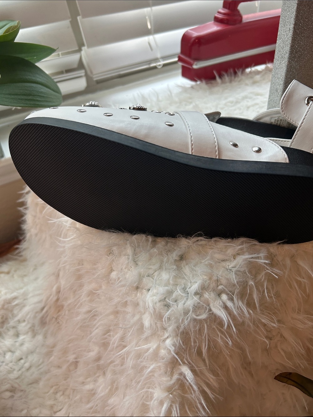 Studded Slides - Picture 4 of 4